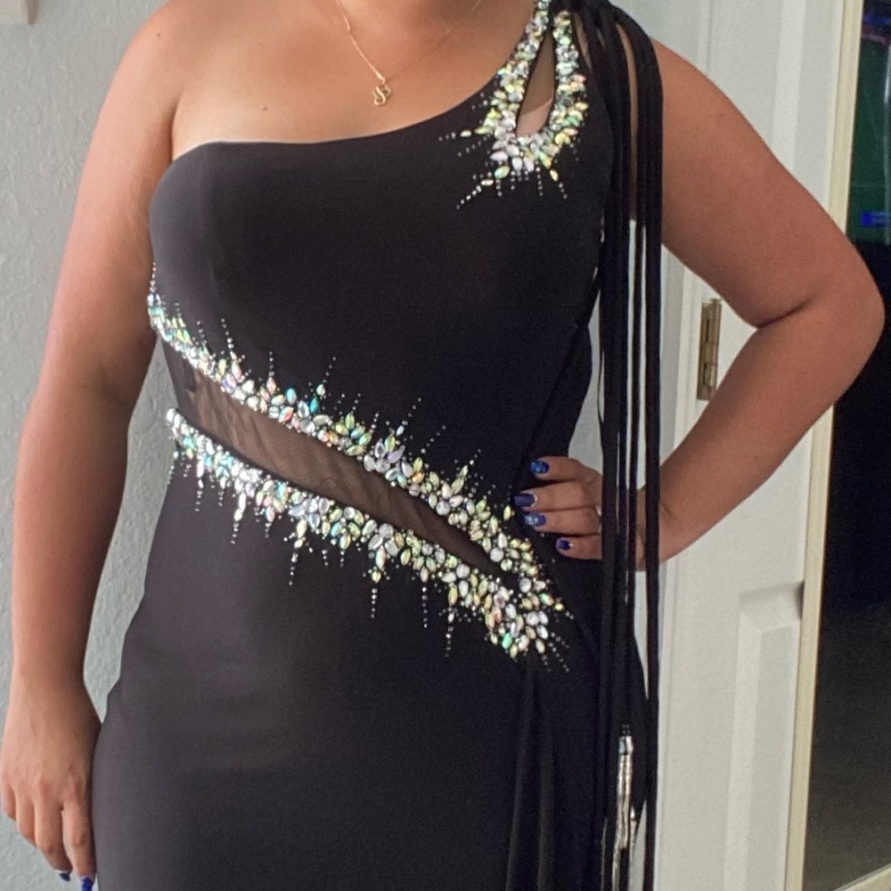 Long black party dress